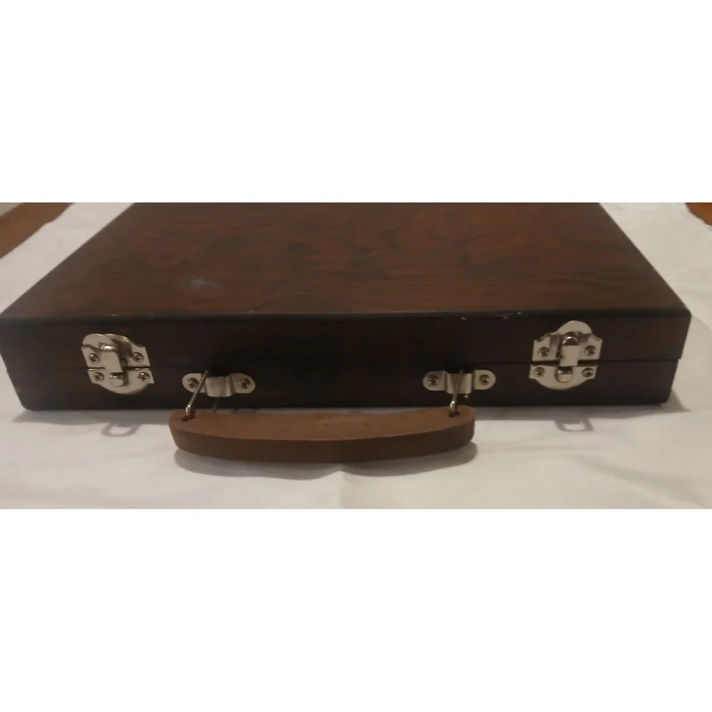 Vintage‎ Wooden Art Box With Medal Snaps To Close